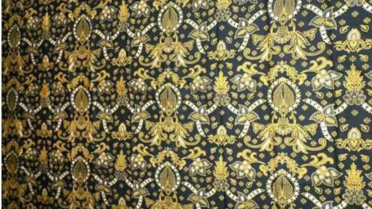 batik manggaran berasal dari