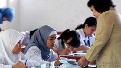 Kisi Kisi Materi B.Indonesia Kelas 8 Semester 2