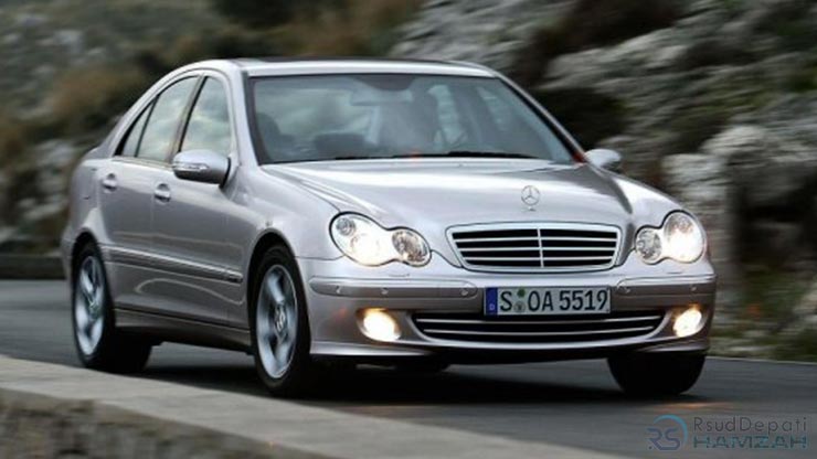 Mercedes Benz C Class 2003