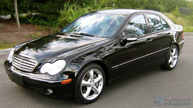 Mercedes Benz C240 W203 2004